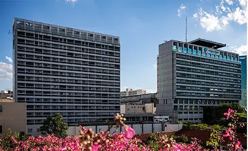 As duas torres do Hospital Alemão Oswaldo Cruz, perto da Avenida Paulista
